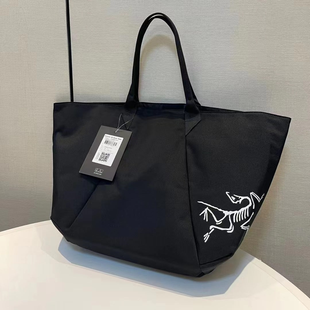 Arc'teryx Carrier 45 Gear Tote 可摺疊大容量托特包